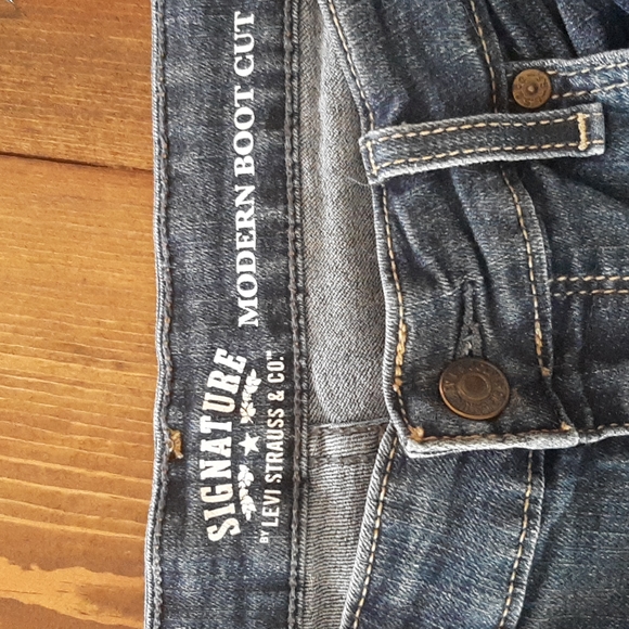Signature Levi's - Picture 2 of 4